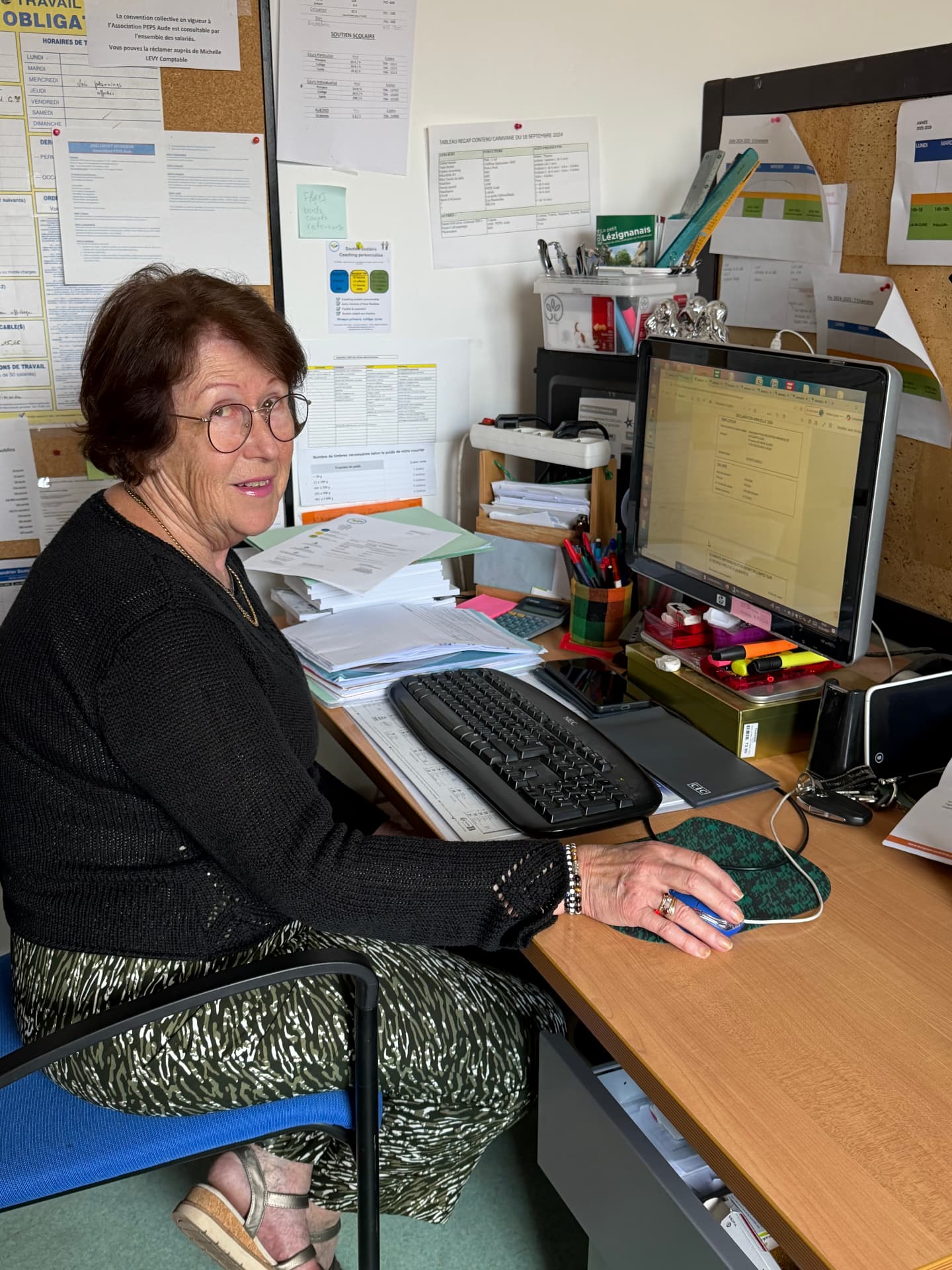 Michèle, Secrétariat