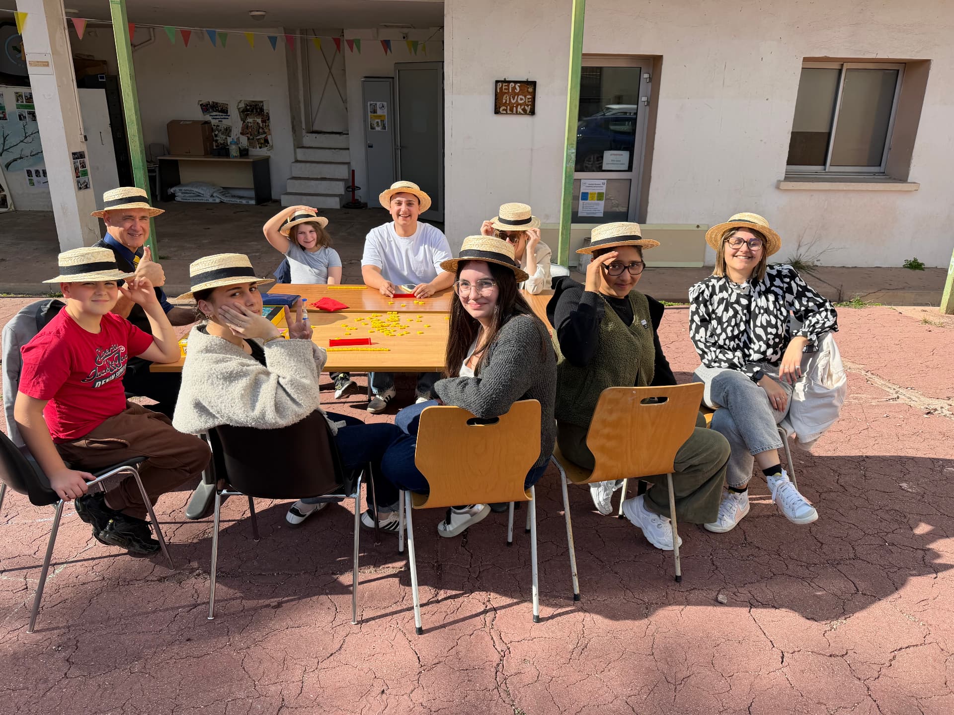 Après-midi jeux avec les enfants et les accompagnateurs